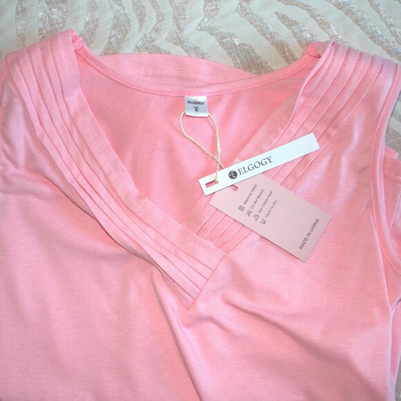 ELGOGY V-Neck Pink Tank Top - Picture 3 of 5